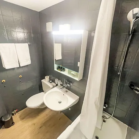 La Siala Apt-28 By Interhome Falera